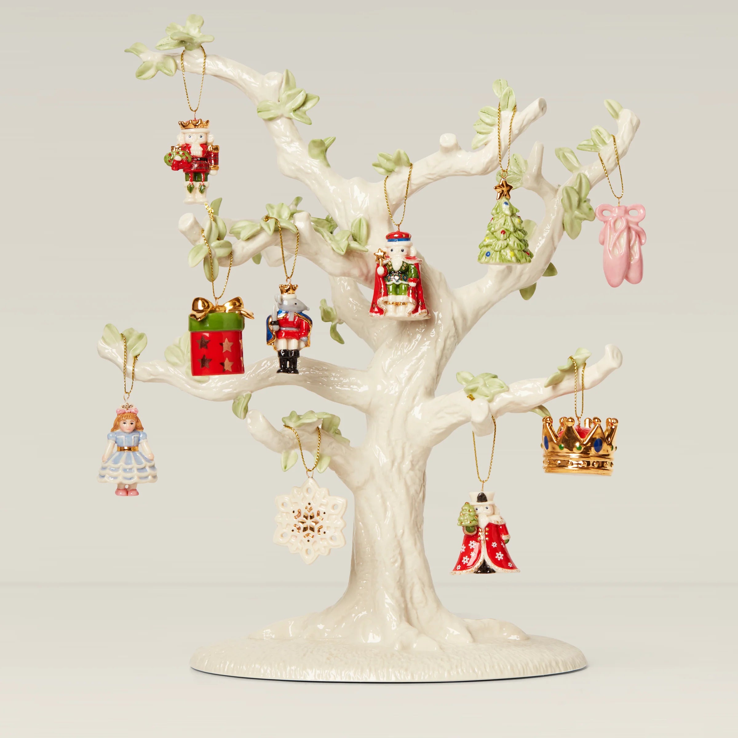 The Nutcracker 10-Piece Ornament Set