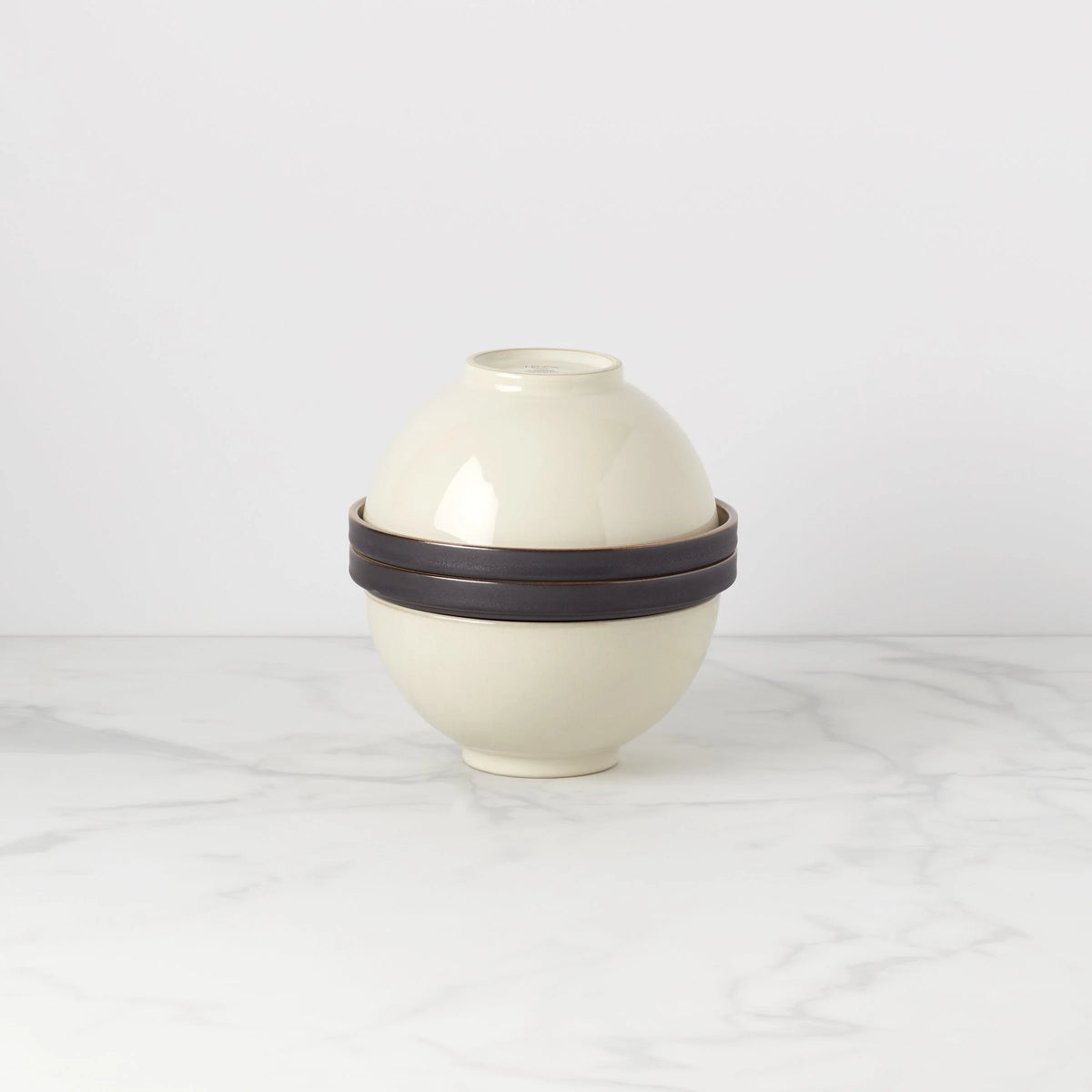 Luna Nesting Dinnerware Set