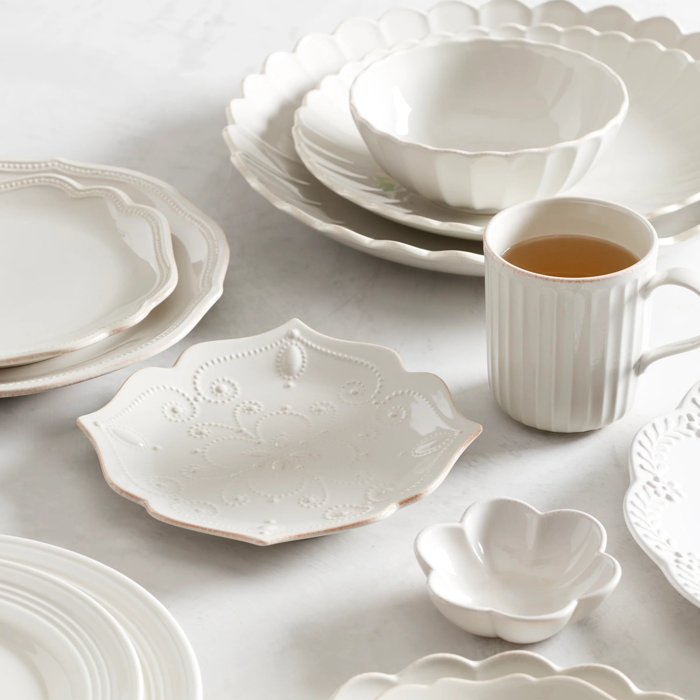 French Perle ? 4pc Assorted Dessert Set